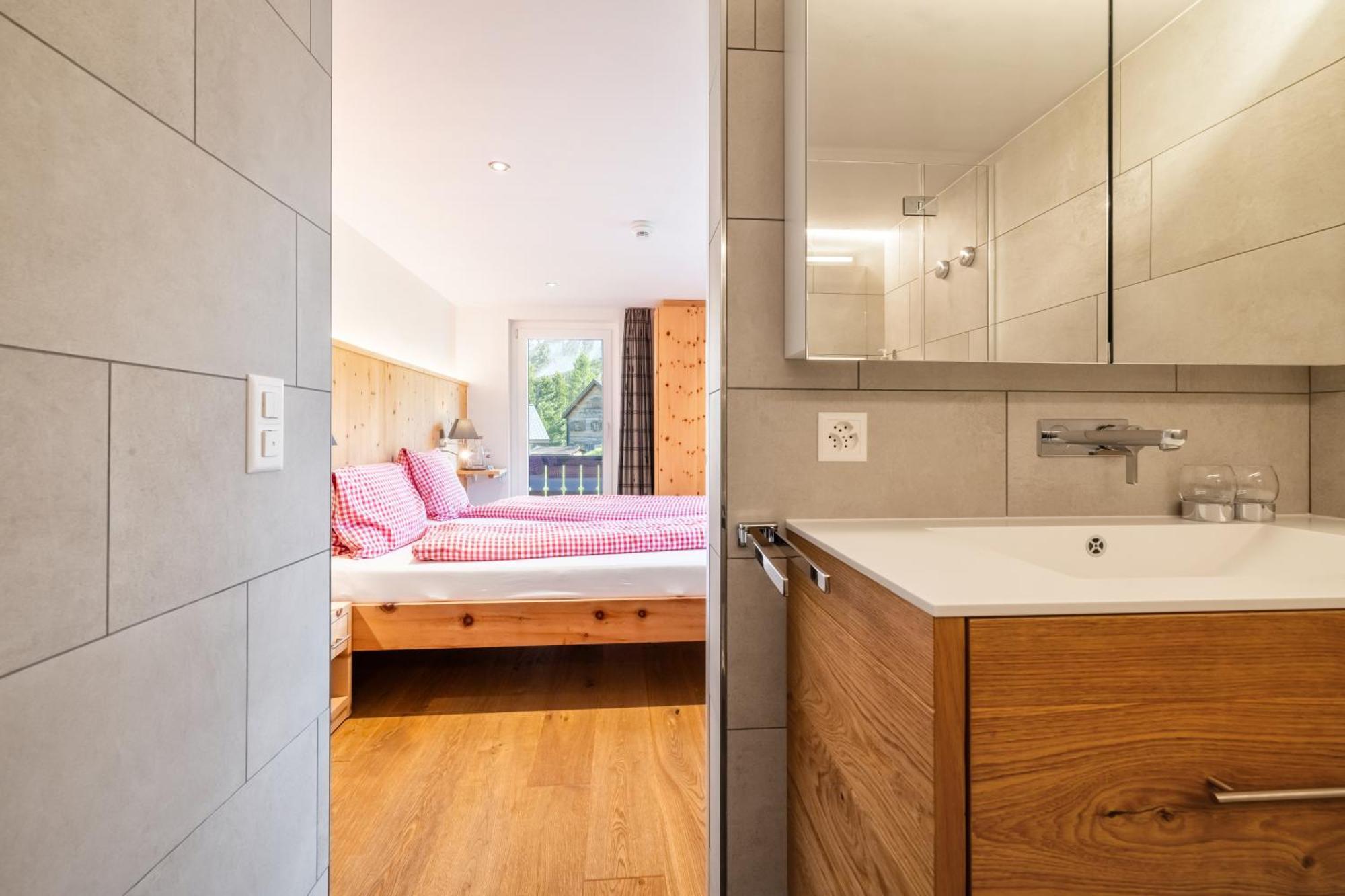 Erzhorn Hotel อาโรซา ภายนอก รูปภาพ
